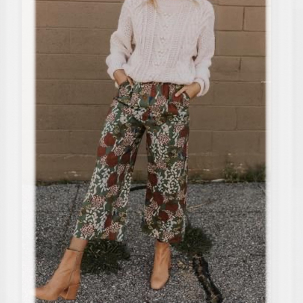 Roolee Pants with pockets, small- EUC